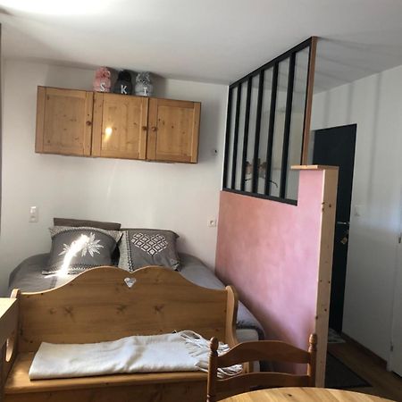 Location Studio De 2 - 4 Personnes Hautecour  Eksteriør bilde