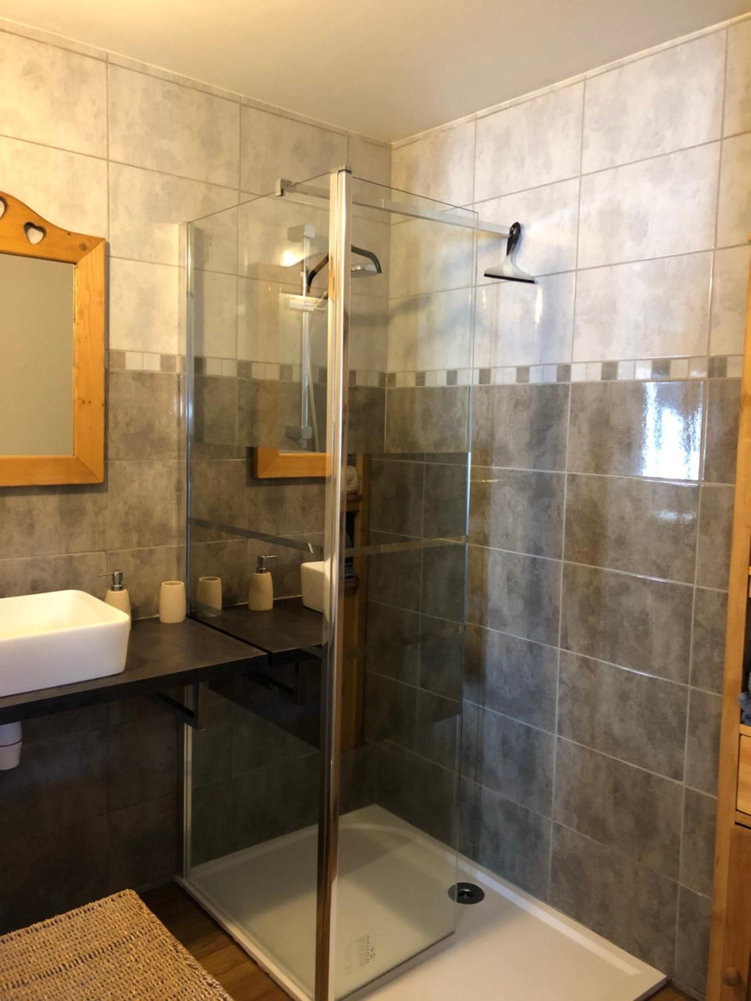 Location Studio De 2 - 4 Personnes Hautecour  Eksteriør bilde